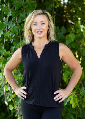 Agent Jennifer Collins